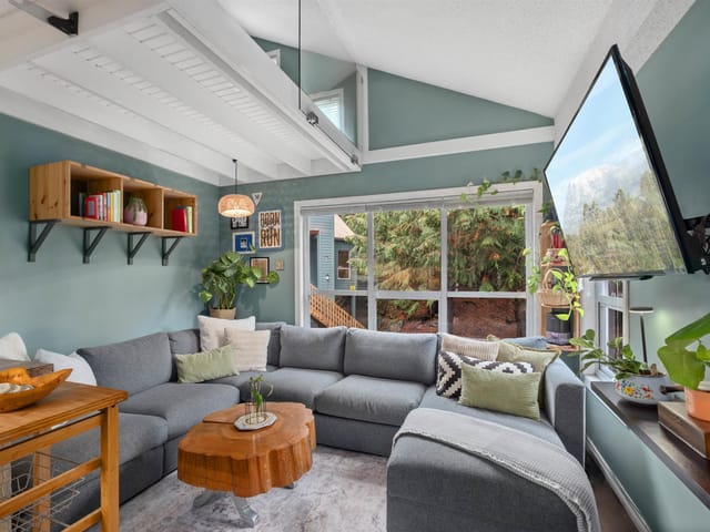 Townhouse for sale in Whistler, Whistler, 4 2126 Sarajevo Drive, 263091067 | Realtylink.org