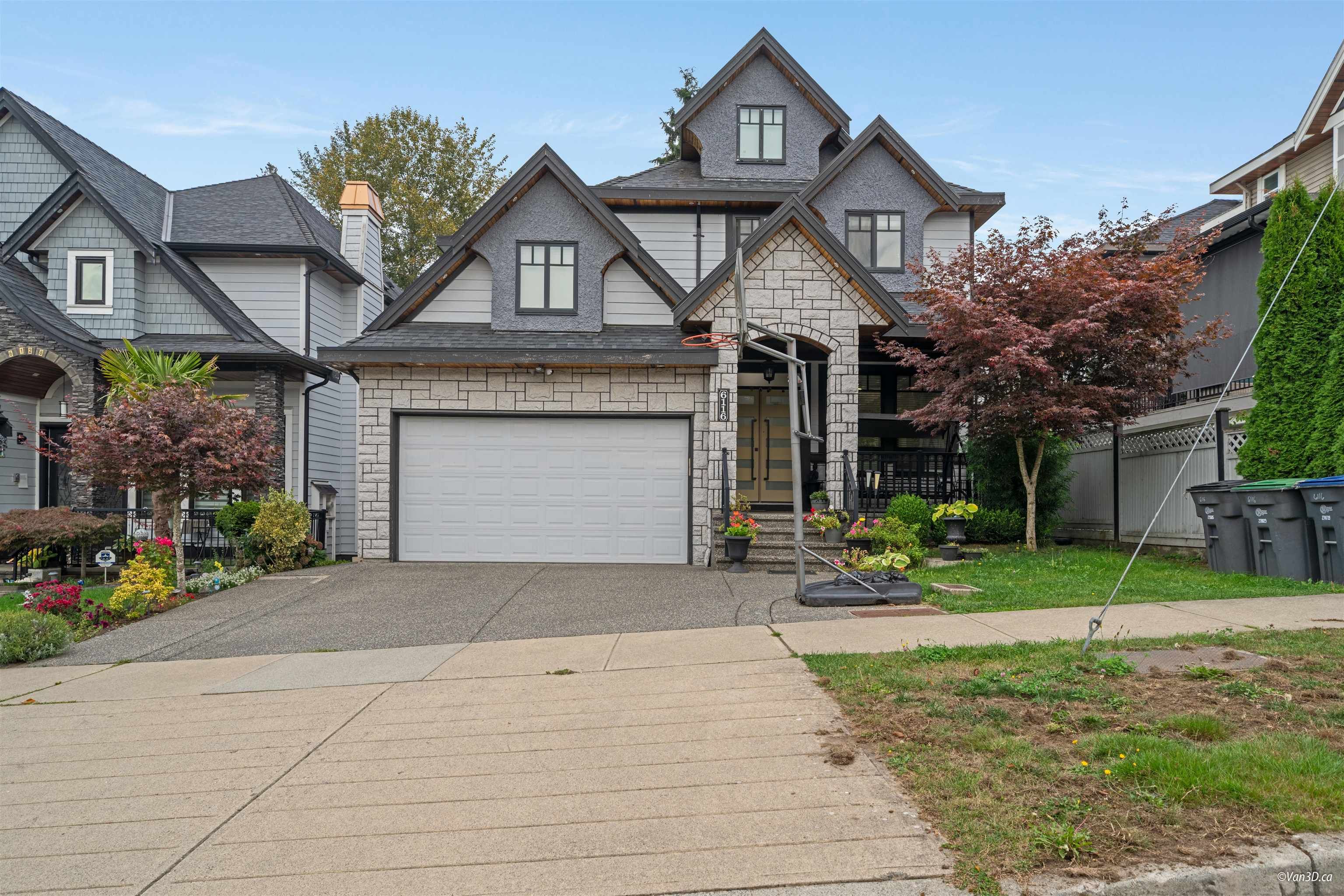 House for sale in Surrey, Surrey, 6116 140 Street, 263091187 | Realtylink.org