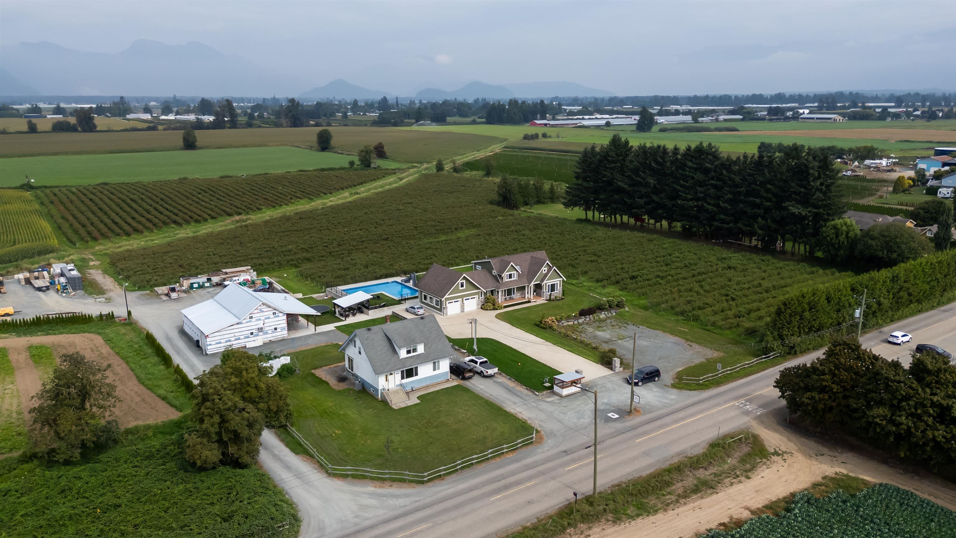 House for sale in Chilliwack, Chilliwack, 49111 Chilliwack Central Road, 263091337 | Realtylink.org