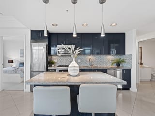 Apartment for sale in North Vancouver, North Vancouver, 502 172 Victory Ship Way, 263091459 | Realtylink.org