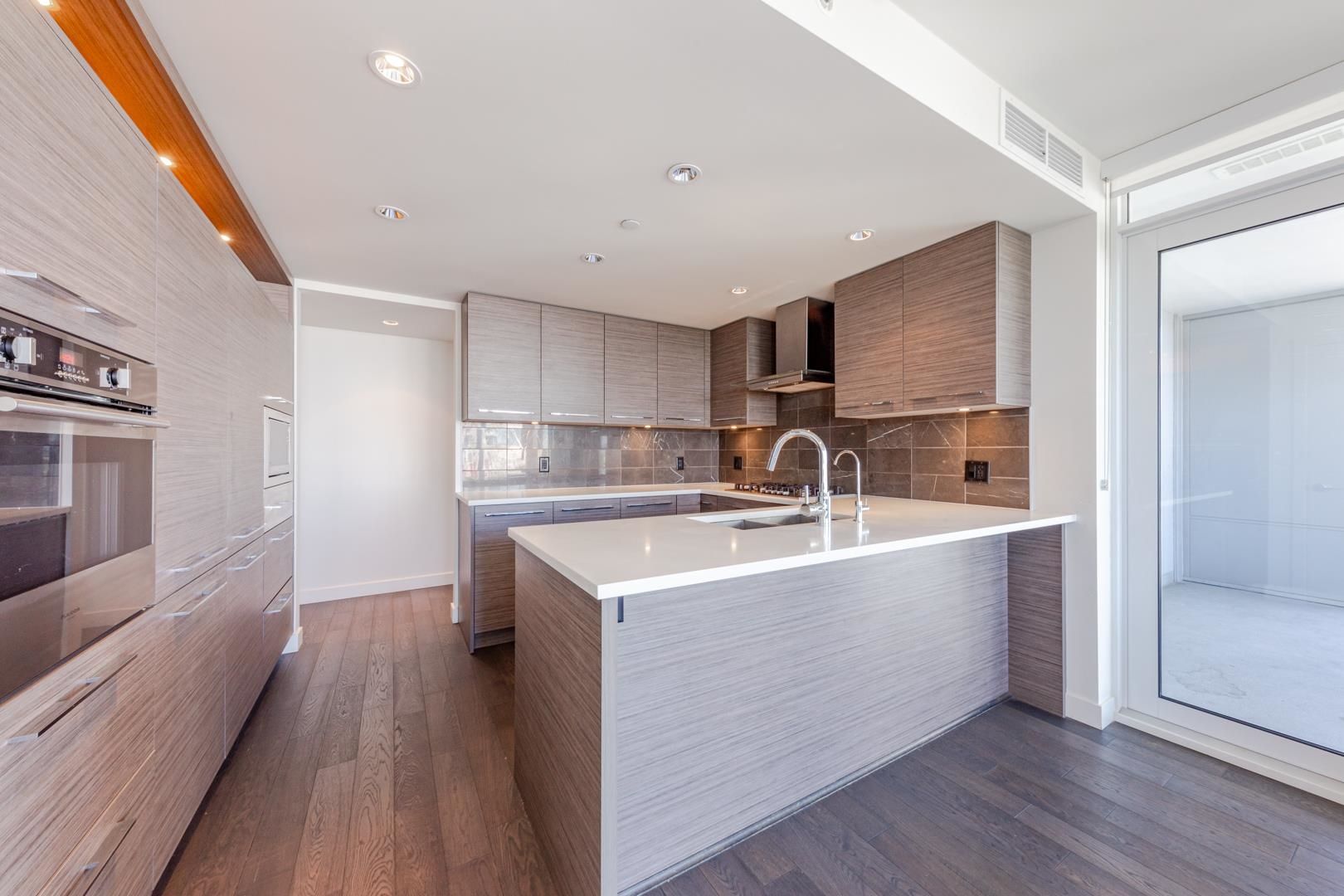 Apartment for sale in Richmond, Richmond, 902 7468 Lansdowne Road, 263091528 | Realtylink.org