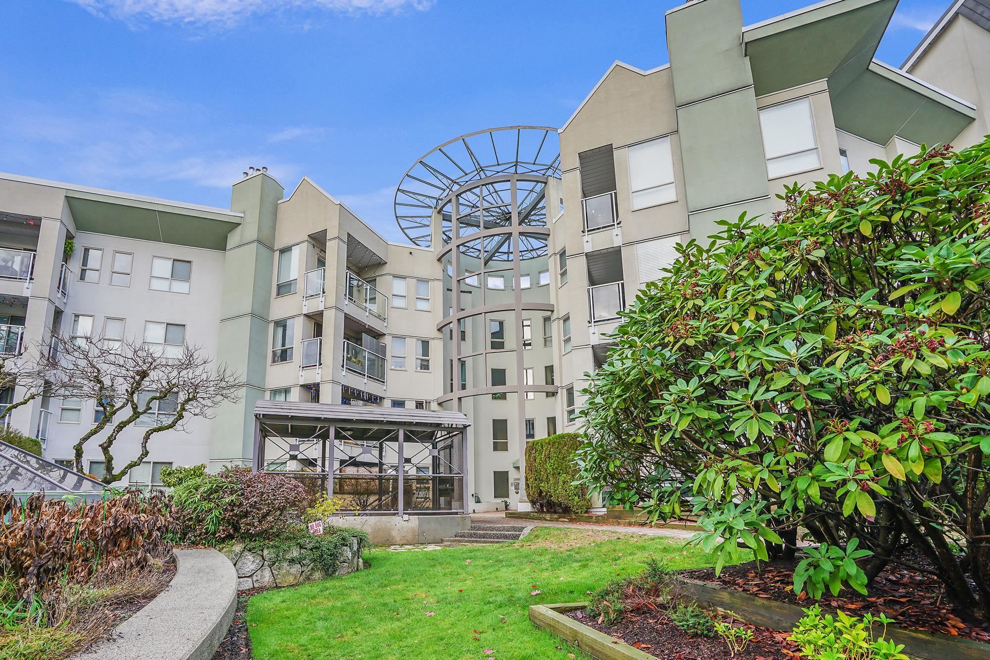 Apartment for sale in Abbotsford, Abbotsford, 108 2585 Ware Street, 263091530 | Realtylink.org