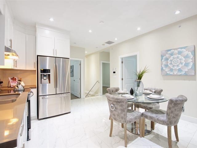 1/2 Duplex for sale in Vancouver, Vancouver East, 215 E 64th Avenue, 263091712 | Realtylink.org