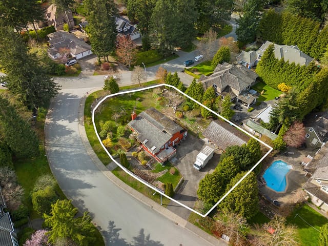 House for sale in Surrey, South Surrey White Rock, 13201 23a Avenue, 263091878 | Realtylink.org