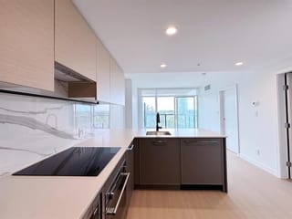 Apartment for sale in Surrey, North Surrey, 502 13745 George Junction, 263091952 | Realtylink.org