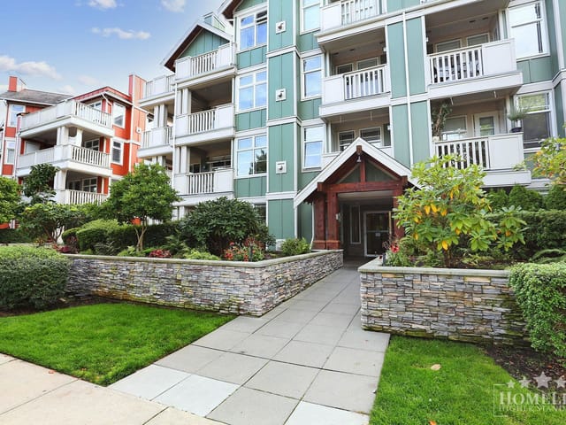 Apartment for rent in Surrey, South Surrey White Rock, 209 15350 16a Avenue, 263092121 | Realtylink.org