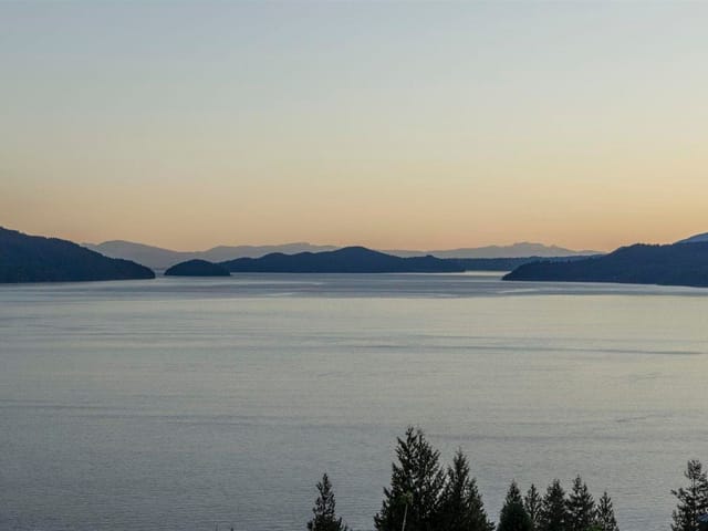 House for sale in Lions Bay, West Vancouver, 350 Kelvin Grove Way, 263092136 | Realtylink.org