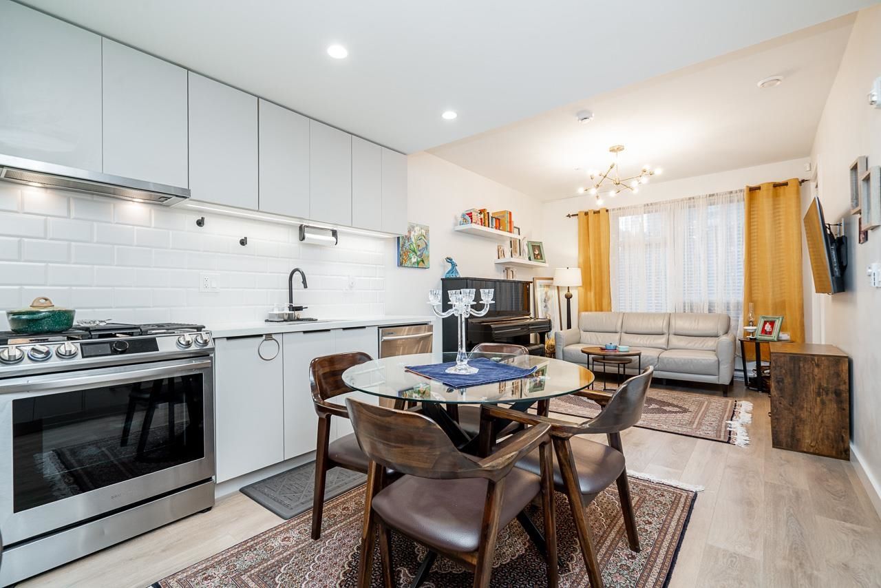 Apartment for sale in Port Moody, Port Moody, 112 3038 St. George Street Street, 263092174 | Realtylink.org