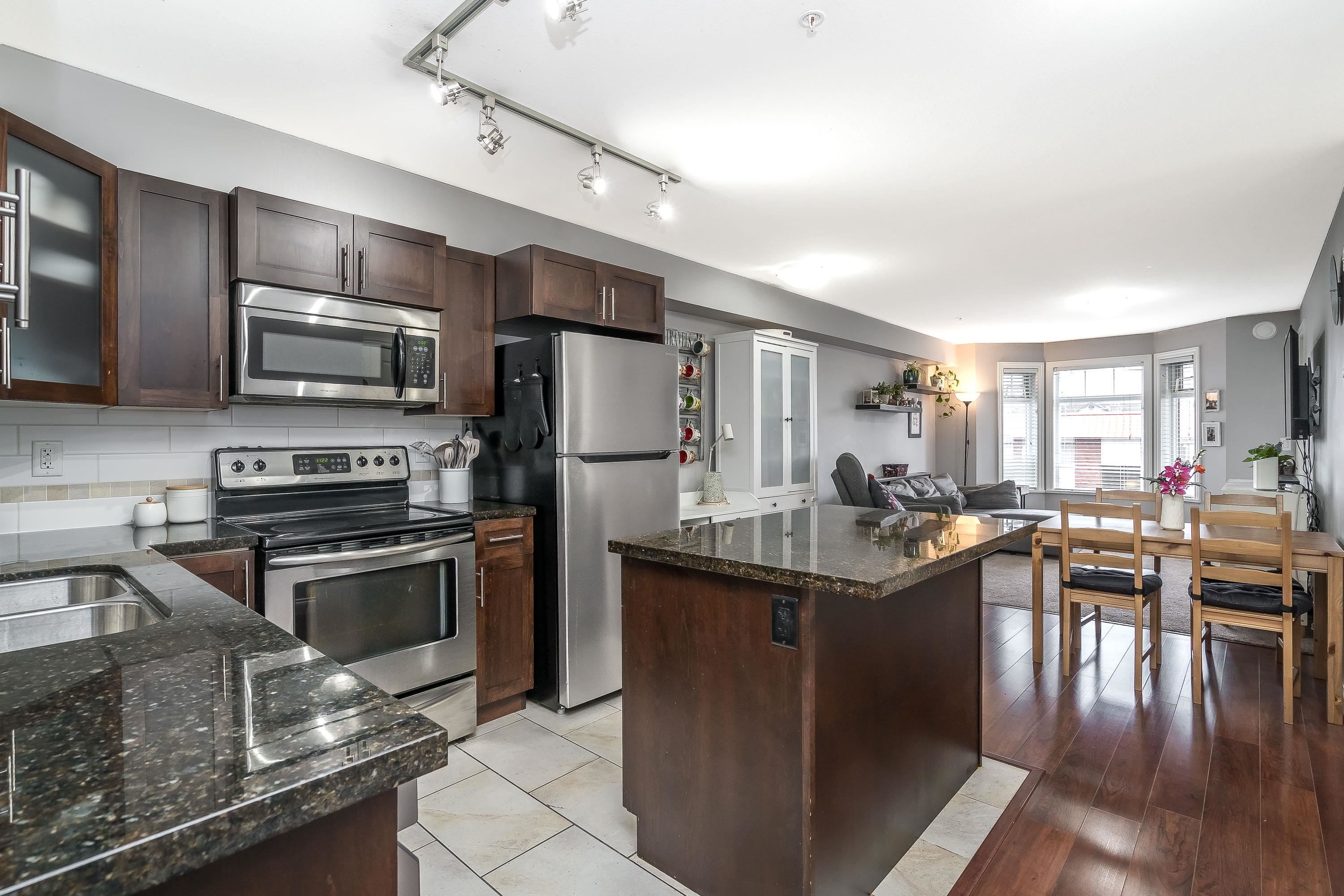 Apartment for sale in Langley, Langley, 330 5660 201a Street, 263092299 | Realtylink.org