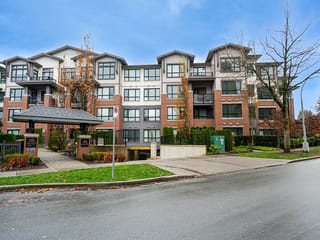 Apartment for sale in Surrey, South Surrey White Rock, 416 2960 151 Street, 263092582 | Realtylink.org