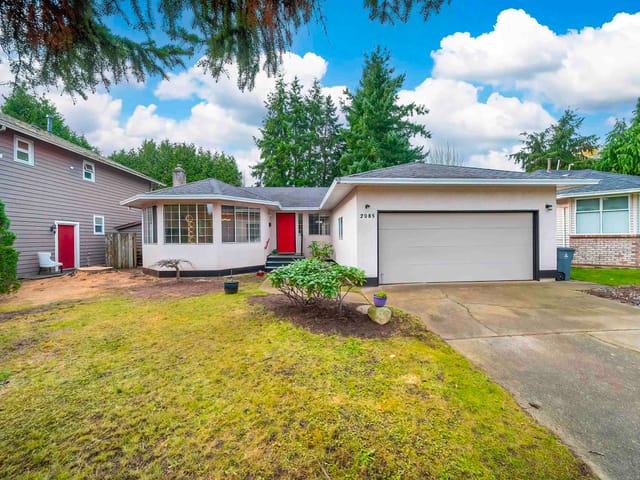 House for sale in Surrey, South Surrey White Rock, 2085 153 Street, 263092606 | Realtylink.org