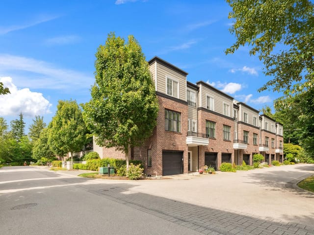 Townhouse for sale in Surrey, South Surrey White Rock, 94 15588 32 Avenue, 263092733 | Realtylink.org