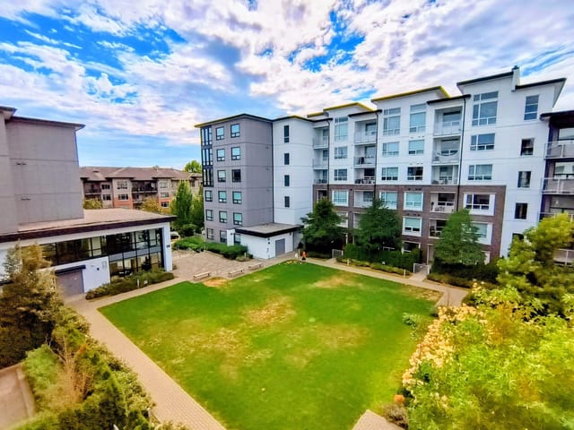 Apartment for sale in Richmond, Richmond, 404 9233 Odlin Road, 263092745 | Realtylink.org