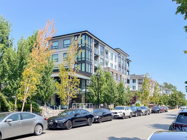 Apartment for sale in Richmond, Richmond, 115 9233 Odlin Road, 263092747 | Realtylink.org