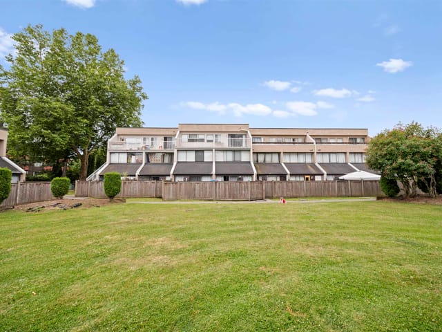 Apartment for sale in Surrey, Cloverdale, 55 17708 60 Avenue, 263092975 | Realtylink.org