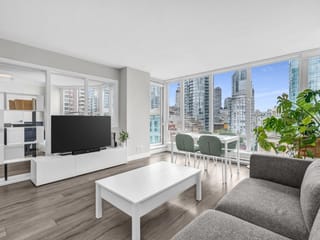 Apartment for sale in Vancouver, Vancouver West, 1805 788 Hamilton Street, 263093082 | Realtylink.org