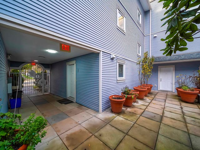 Townhouse for sale in Burnaby, Burnaby East, 03 7128 17th Avenue, 263093209 | Realtylink.org