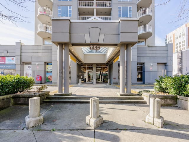Apartment for sale in Coquitlam, Coquitlam, PH1 1180 Pinetree Way, 263093494 | Realtylink.org