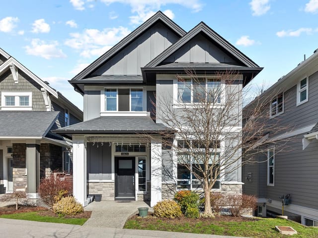 House for sale in Surrey, South Surrey White Rock, 15825 Wills Brook Way, 263093653 | Realtylink.org