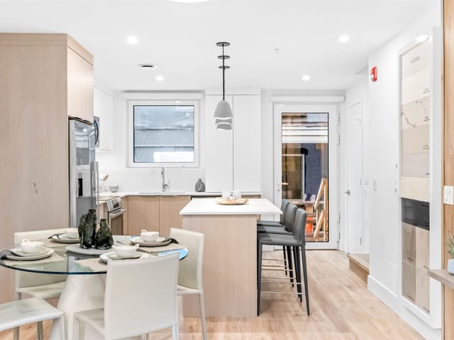 Townhouse for sale in Vancouver, Vancouver East, 315 2250 E 1st Avenue, 263093889 | Realtylink.org