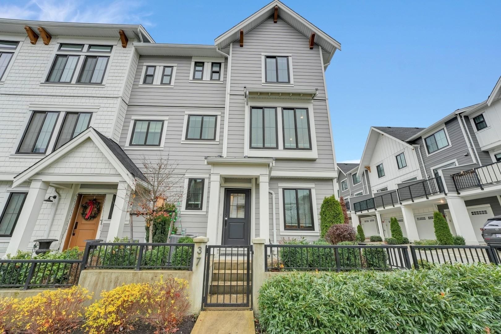 Townhouse for sale in Langley, Langley, 37 20189 84 Avenue, 263093926 | Realtylink.org