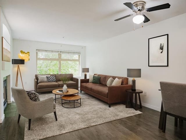 Apartment for sale in Surrey, North Surrey, 307 15210 Guildford Drive, 263094247 | Realtylink.org