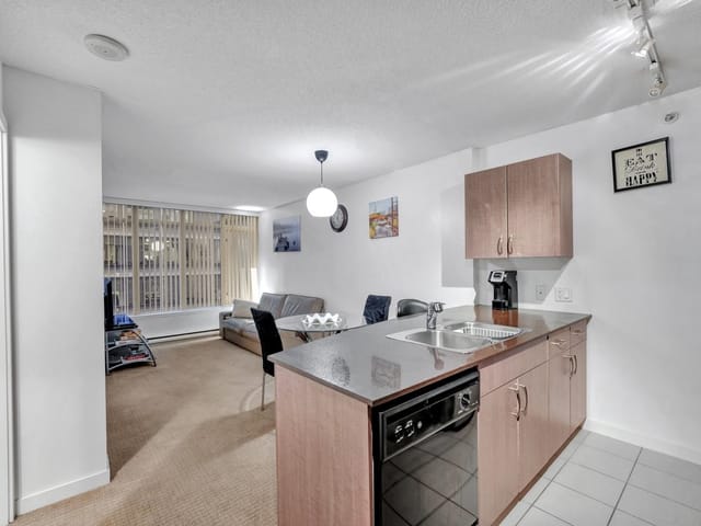 Apartment for sale in Vancouver, Vancouver West, 1506 610 Granville Street, 263094605 | Realtylink.org