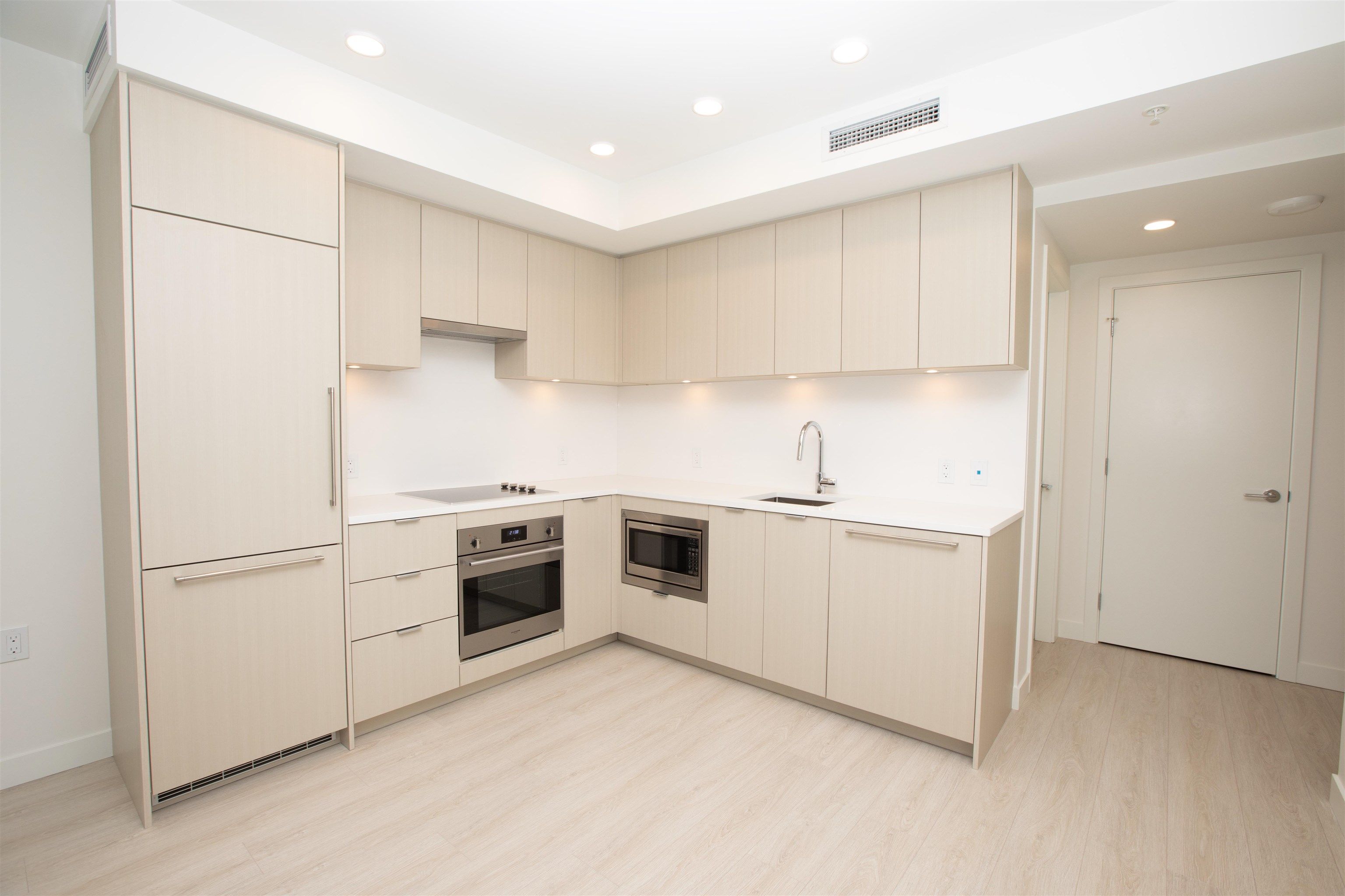 Apartment for sale in Surrey, North Surrey, 2206 13675 107a Avenue, 263094942 | Realtylink.org