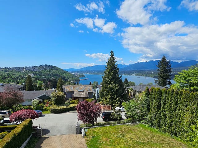 House for sale in Burnaby, Burnaby North, 7282 Ridge Drive, 263095177 | Realtylink.org