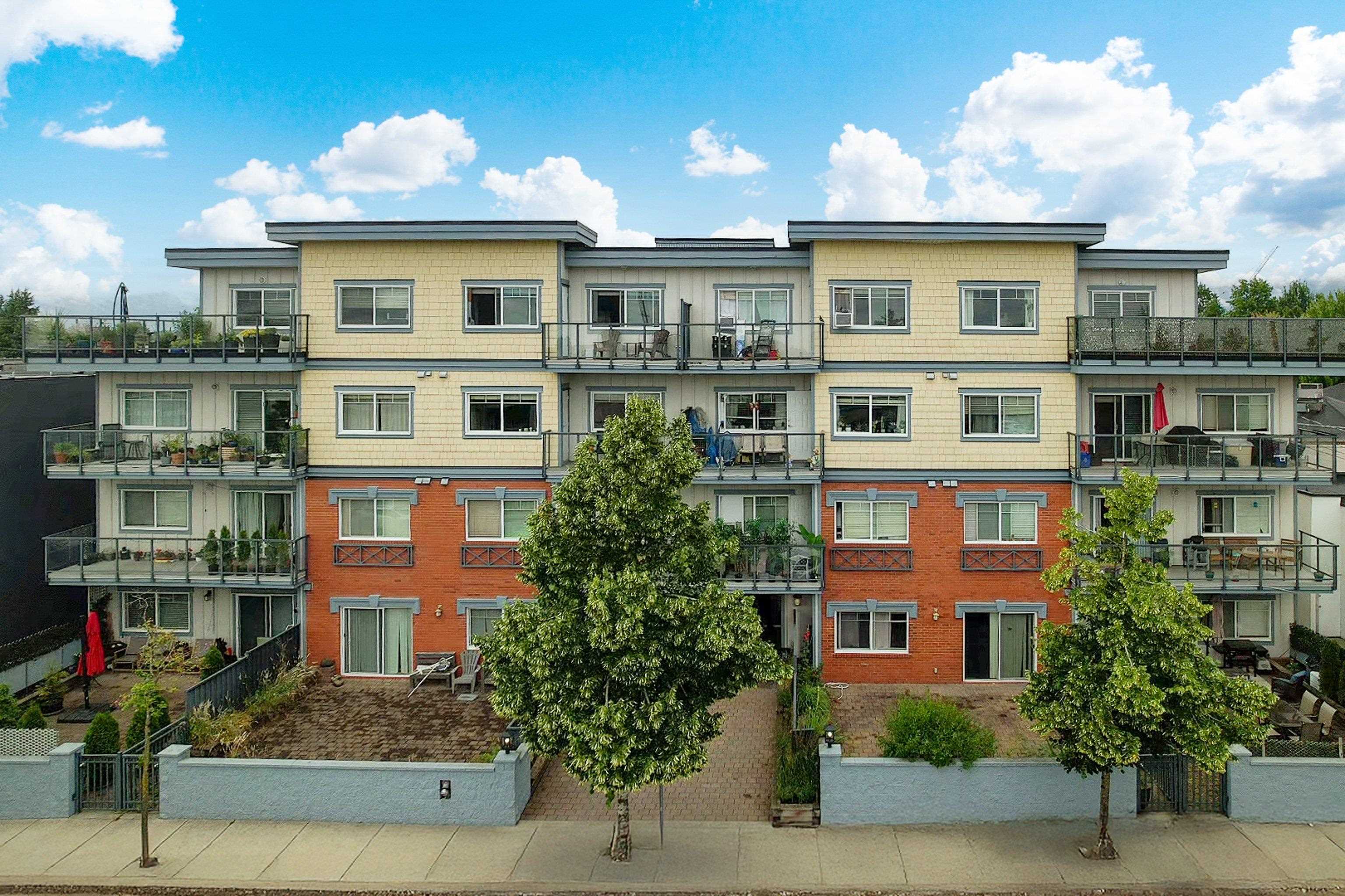 Apartment for sale in Maple Ridge, Maple Ridge, 401 22363 Selkirk Avenue, 263095203 | Realtylink.org