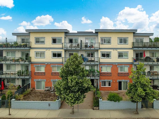 Apartment for sale in Maple Ridge, Maple Ridge, 401 22363 Selkirk Avenue, 263095203 | Realtylink.org
