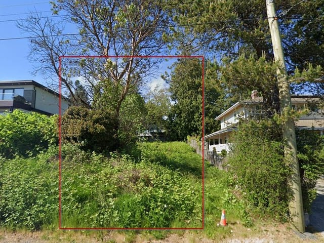 Lot for sale in Surrey, South Surrey White Rock, 13123 Marine Drive, 263095340 | Realtylink.org