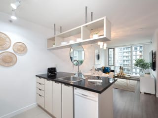 Apartment for sale in Vancouver, Vancouver West, 1205 1082 Seymour Street, 263095361 | Realtylink.org