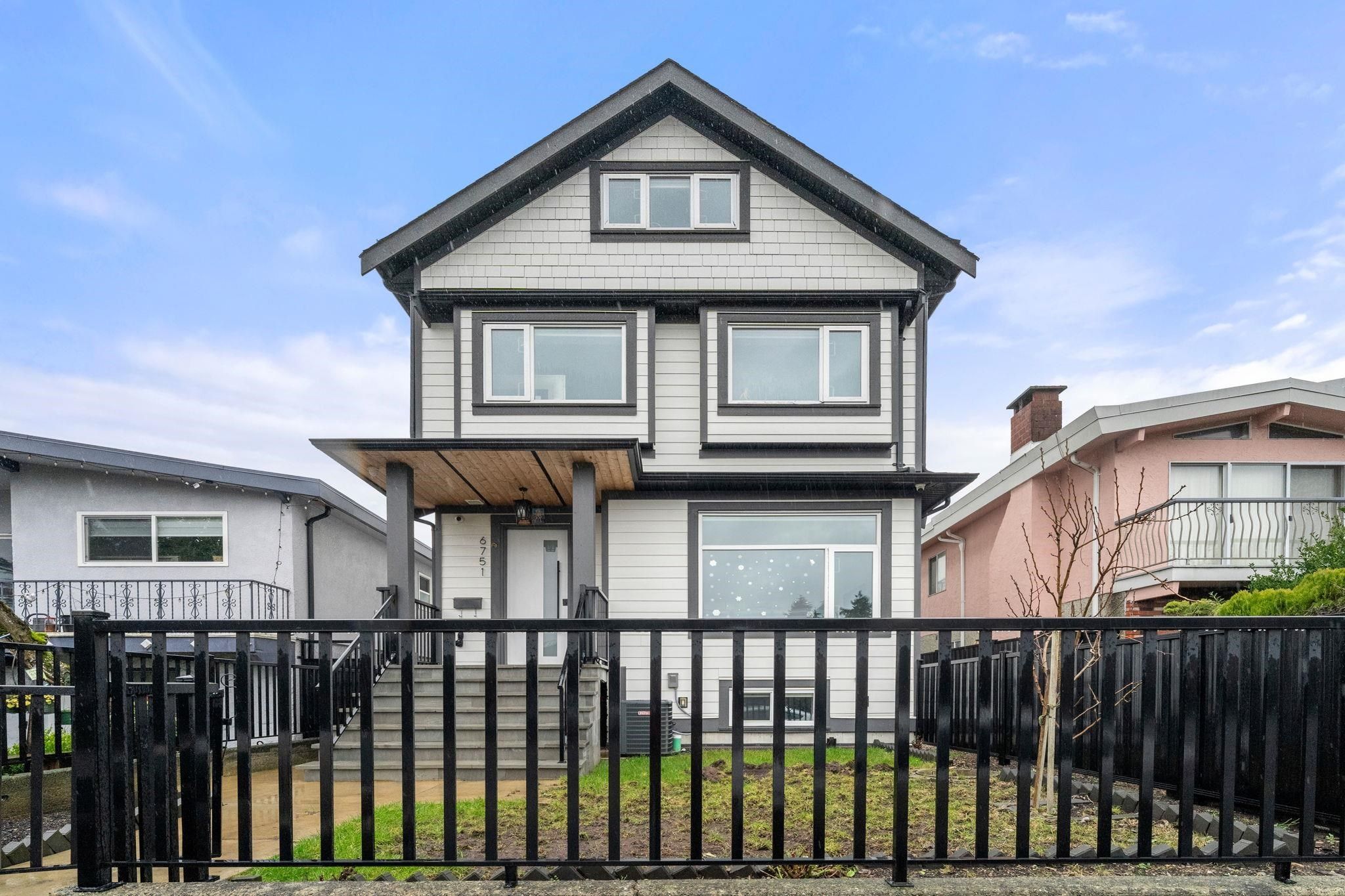 1/2 Duplex for sale in Vancouver, Vancouver East, 6751 Knight Street, 263095366 | Realtylink.org