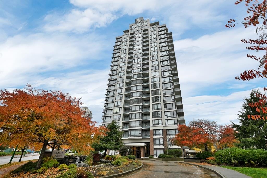Apartment for sale in Burnaby, Burnaby South, 1403 7325 Arcola Street, 263095392 | Realtylink.org