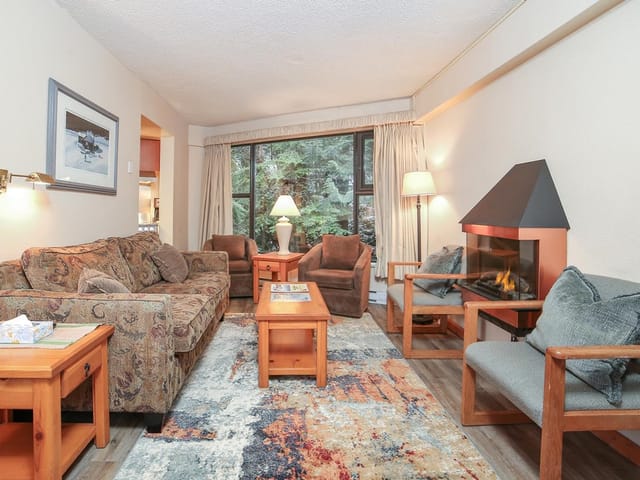 Apartment for sale in Whistler, Whistler, 6A 2561 Tricouni Place, 263095425 | Realtylink.org