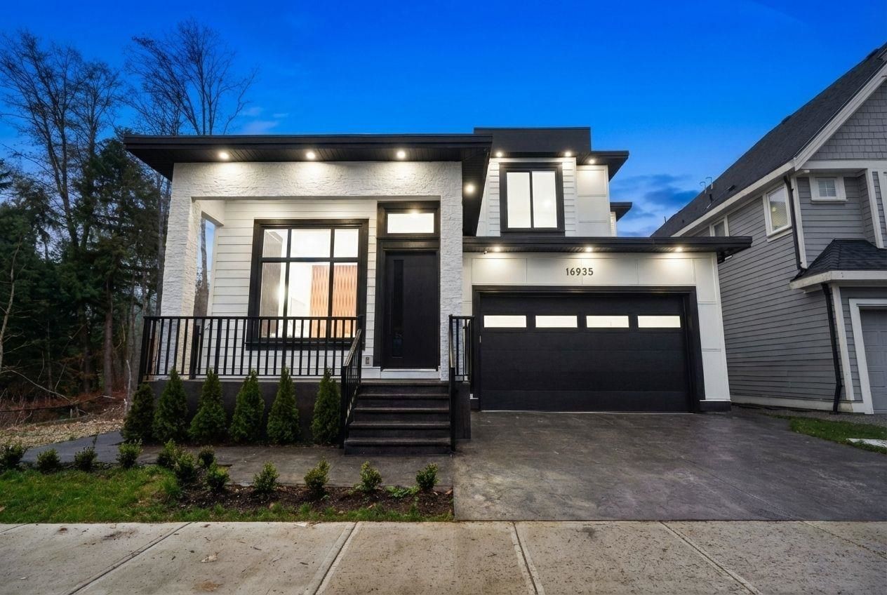 House for rent in Surrey, South Surrey White Rock, 16935 0a Avenue, 263095435 | Realtylink.org