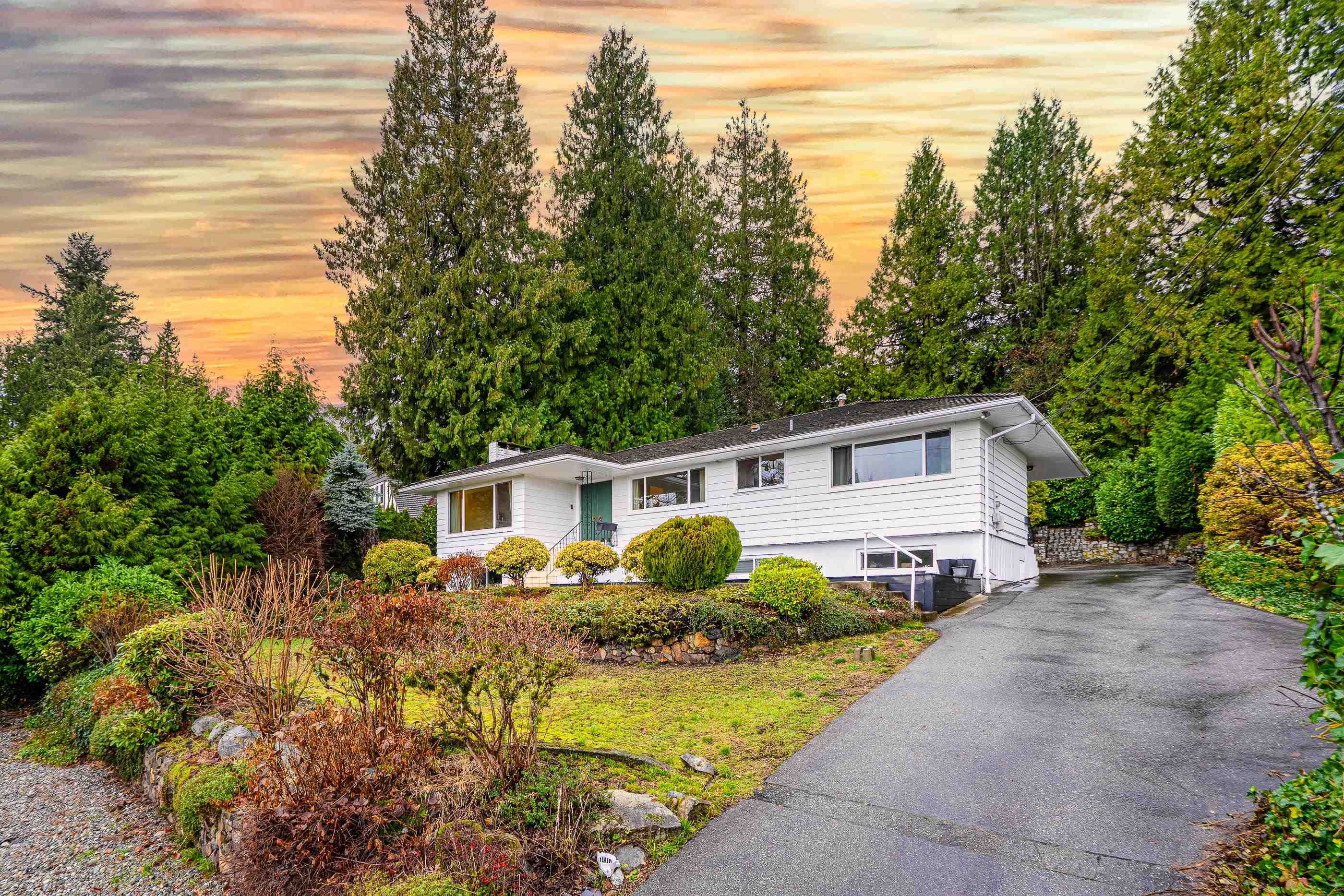 House for sale in West Vancouver, West Vancouver, 1895 Rosebery Avenue, 263095633 | Realtylink.org