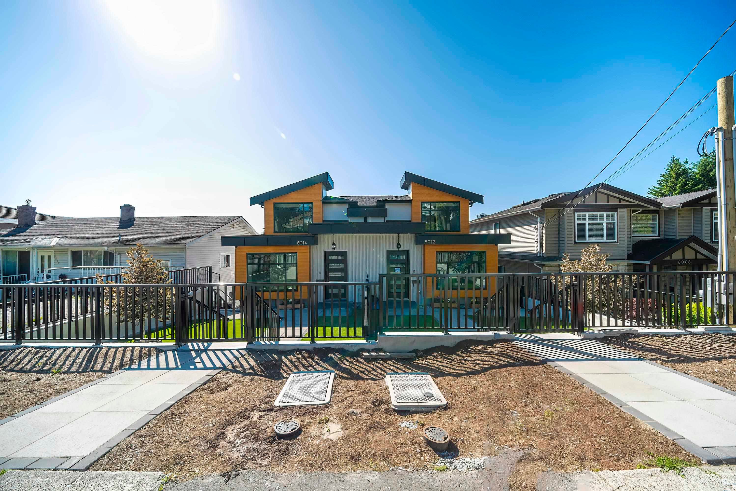 Duplex for sale in Burnaby, Burnaby East, 8012 11th Avenue, 263095728 | Realtylink.org