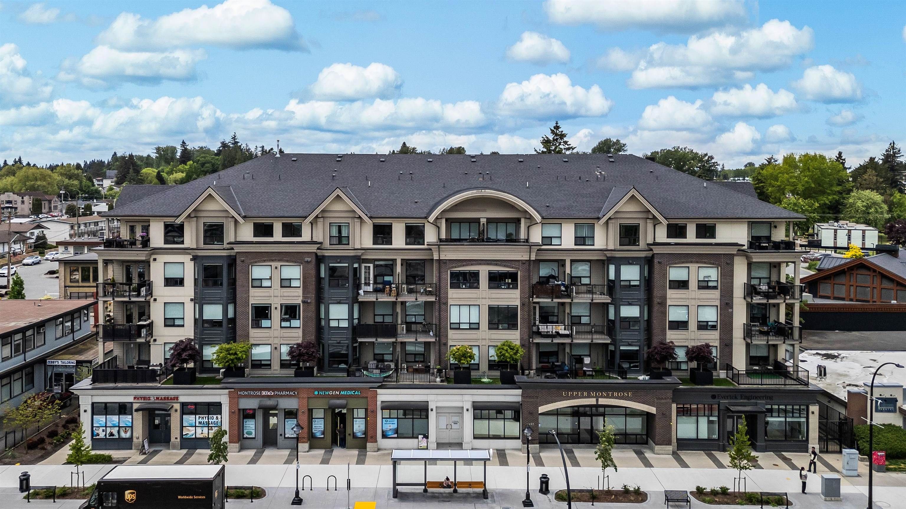 Apartment for sale in Abbotsford, Abbotsford, 519 2493 Montrose Avenue, 263095757 | Realtylink.org