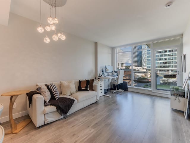 Apartment for sale in Burnaby, Burnaby North, 706 2008 Rosser Avenue, 263095844 | Realtylink.org