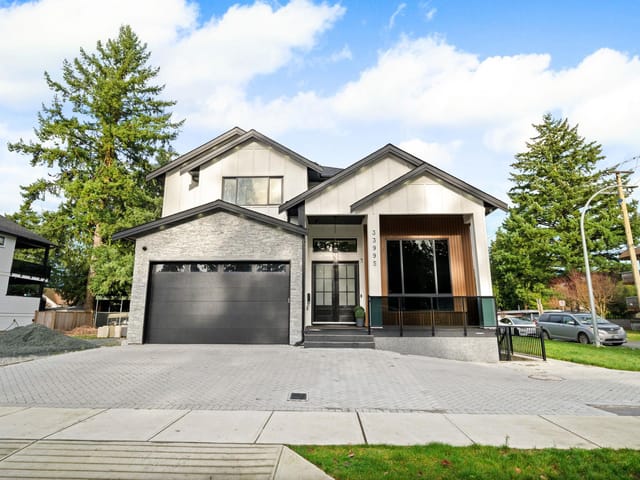 House for sale in Abbotsford, Abbotsford, 33995 Walnut Avenue, 263096046 | Realtylink.org