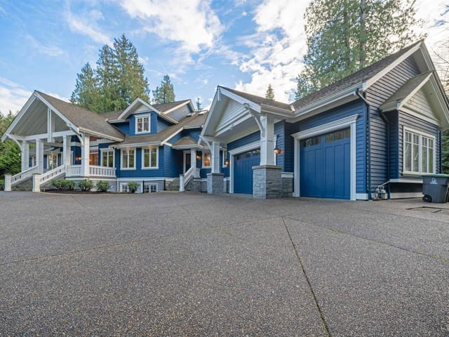 House for sale in Surrey, South Surrey White Rock, 13464 Vine Maple Drive, 263096078 | Realtylink.org