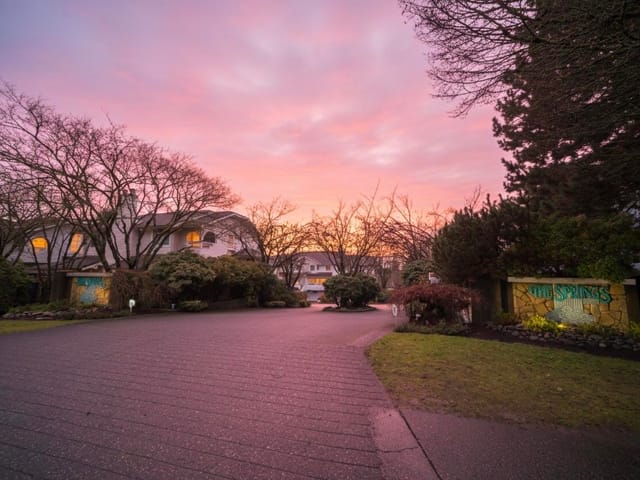 Townhouse for sale in Vancouver, Vancouver West, 272 Waterleigh Drive, 263096100 | Realtylink.org