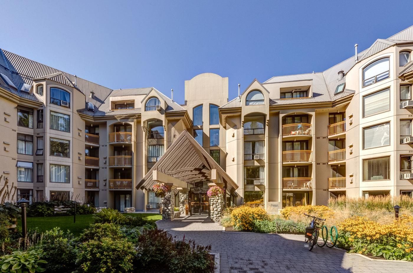Apartment for sale in Whistler, Whistler, 424 4809 Spearhead Drive, 263096128 | Realtylink.org