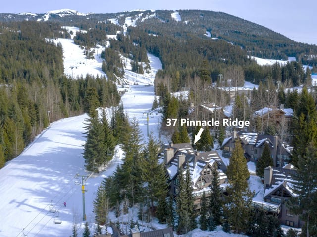 Townhouse for sale in Whistler, Whistler, 37 4700 Glacier Drive, 263096239 | Realtylink.org