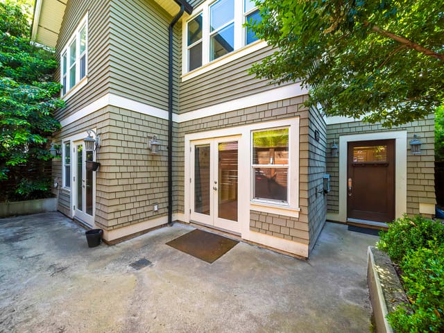 1/2 Duplex for sale in Vancouver, Vancouver West, 2388 Macdonald Street, 263096245 | Realtylink.org