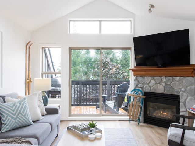 Townhouse for sale in Whistler, Whistler, 7 4890 Painted Cliff Road, 263096277 | Realtylink.org