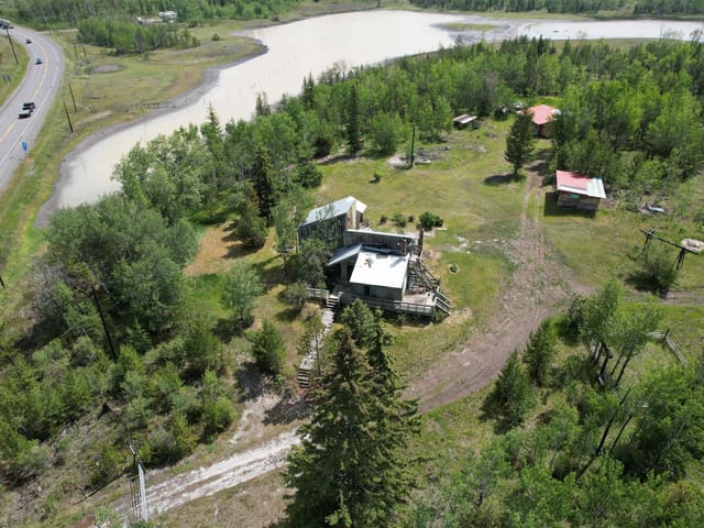 House for sale in 70 Mile House, 100 Mile House, 1436 S Cariboo 97 Highway, 263096440 | Realtylink.org