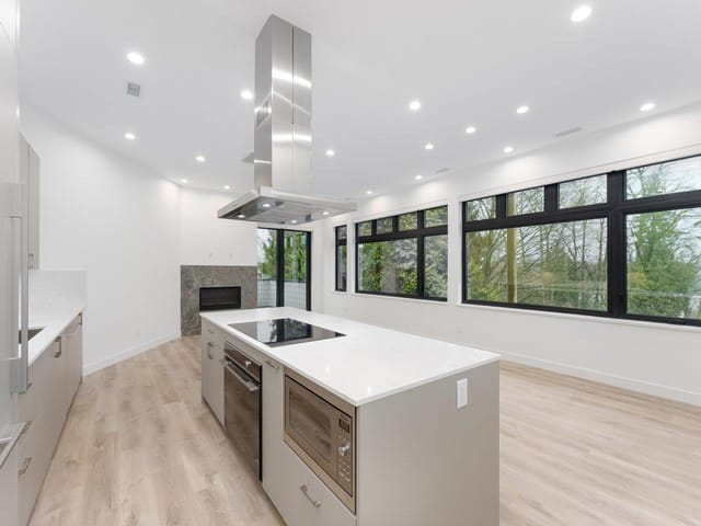 House for sale in North Vancouver, North Vancouver, 1123 E Keith Road, 263096559 | Realtylink.org